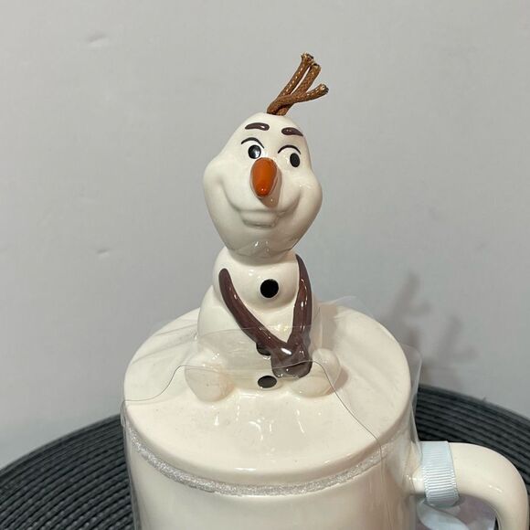 Rae Dunn Olaf Mug with Topper NWT - Picture 3 of 6